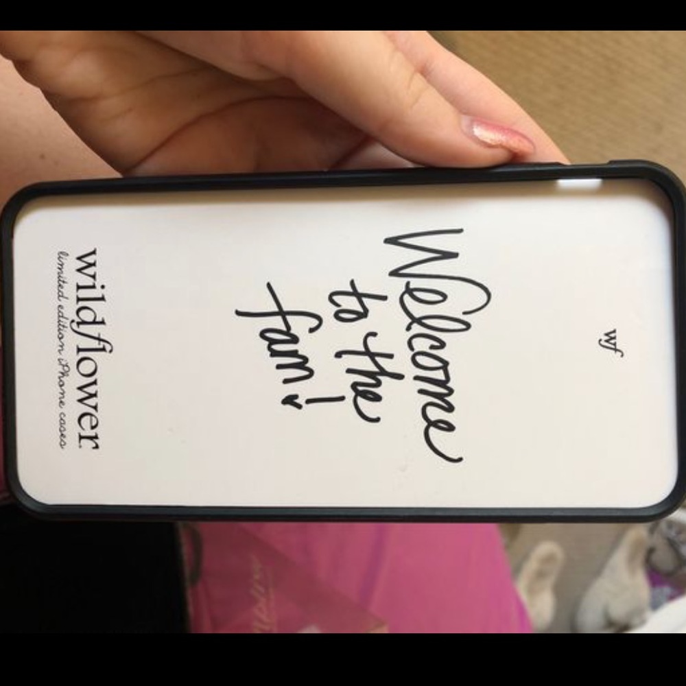 BRAND NEW WILDFLOWER CASE - Picture 3 of 3